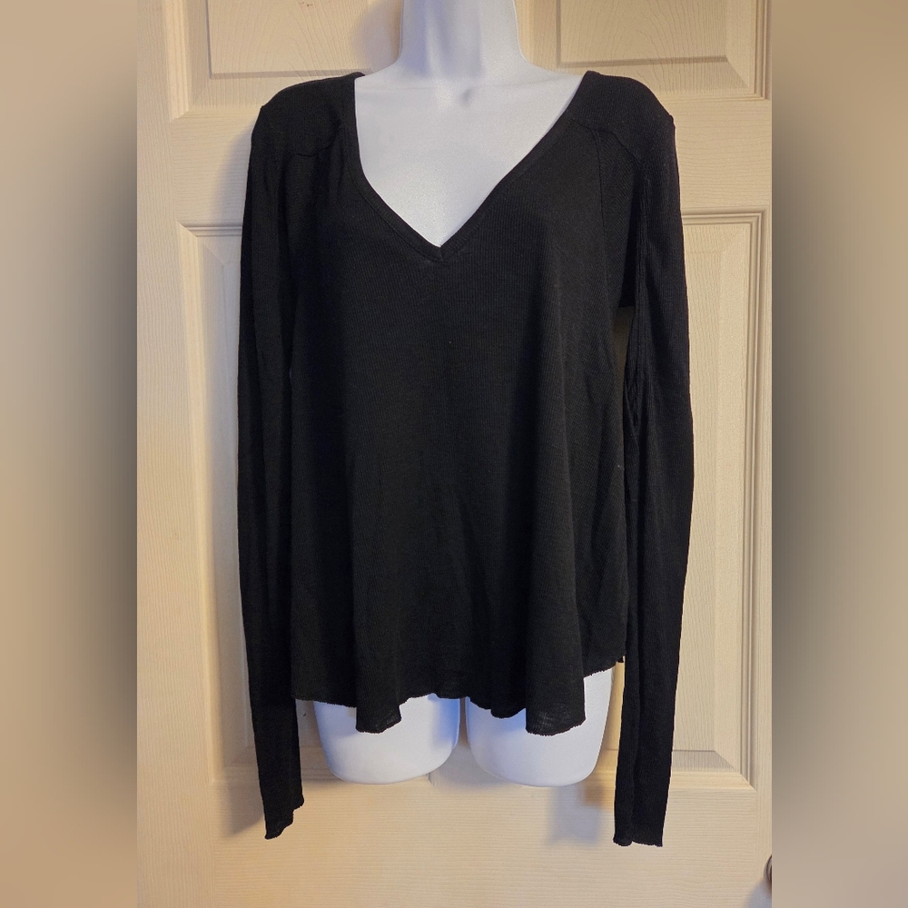 Intimately Free People Black V-Neck Long Sleeve Top- Small